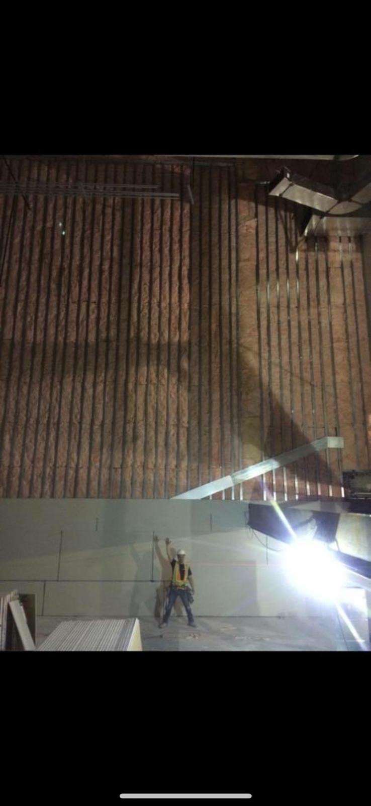 Large-scale interior wall construction